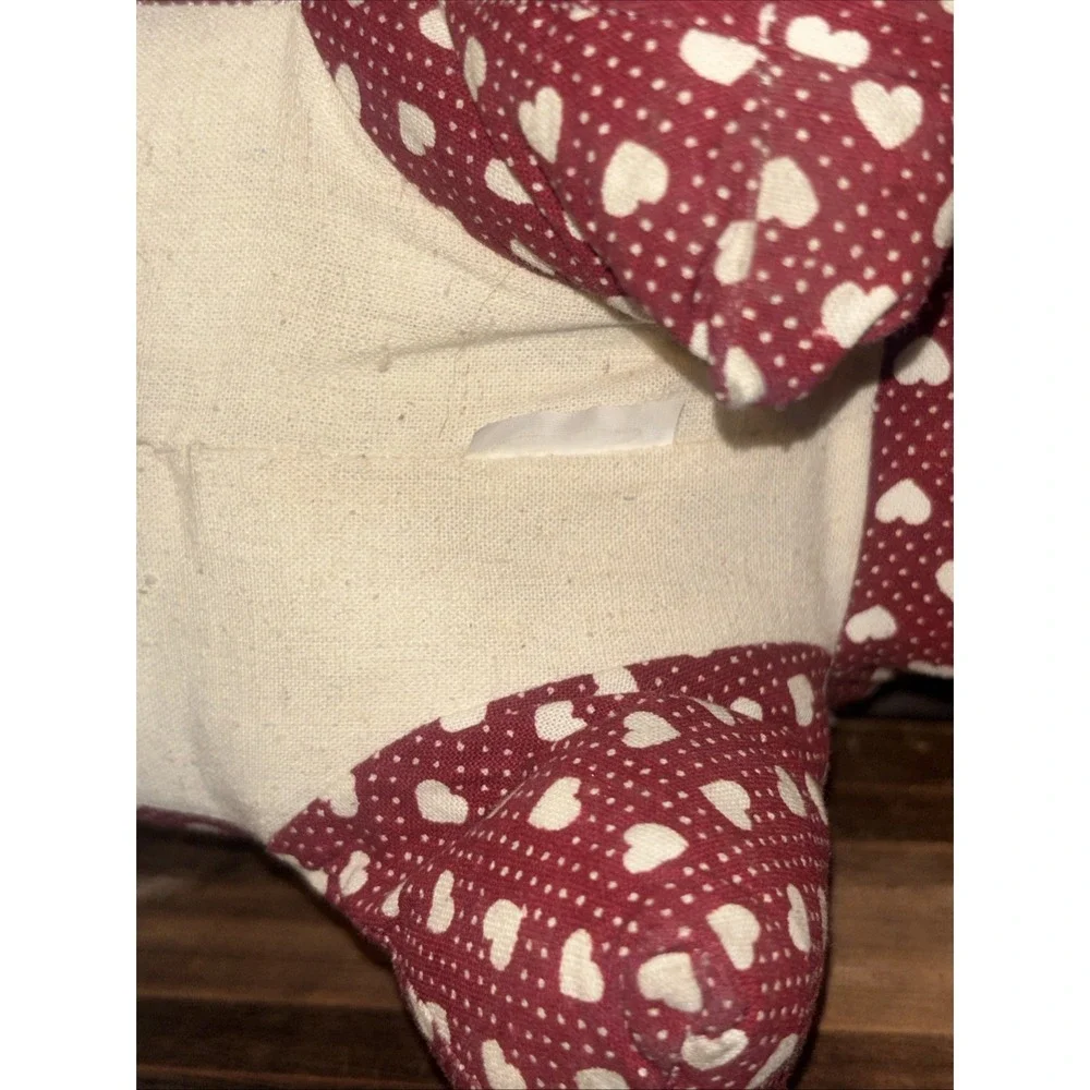 Quilted Piglet Burgundy With Pink Hearts Pillow/plush 11x7.5